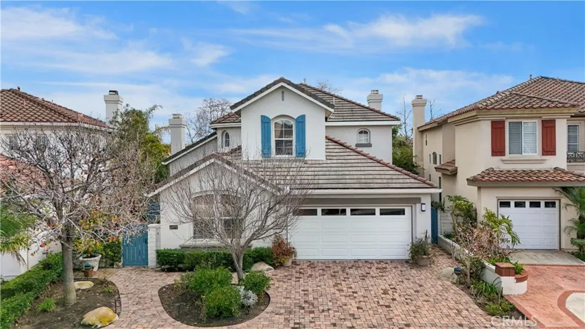 18572 Garnet Lane, Huntington Beach, California 92648