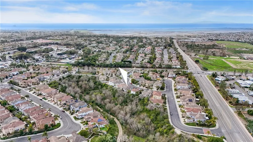 18572 Garnet Lane, Huntington Beach, California 92648