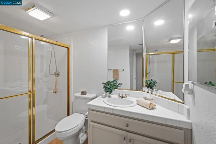 Downstairs Bathroom