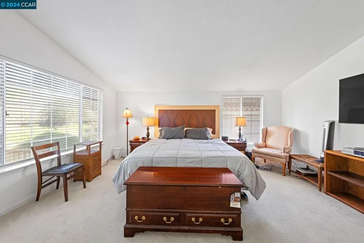 Upstairs Primary Bedroom