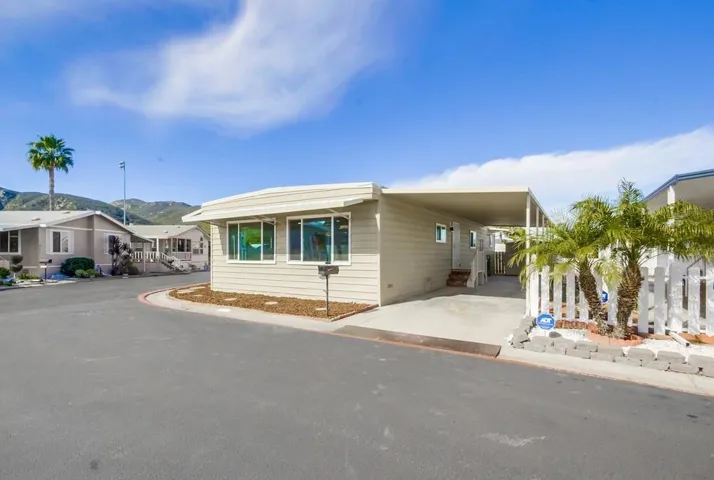 8301 Mission Gorge Rd 301, Santee, California 92071