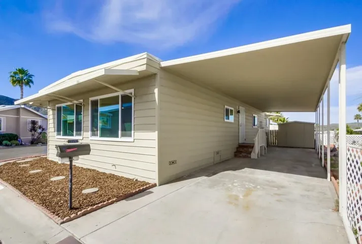 8301 Mission Gorge Rd 301, Santee, California 92071