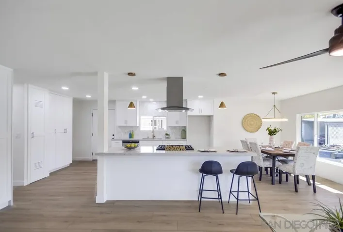 8301 Mission Gorge Rd 301, Santee, California 92071