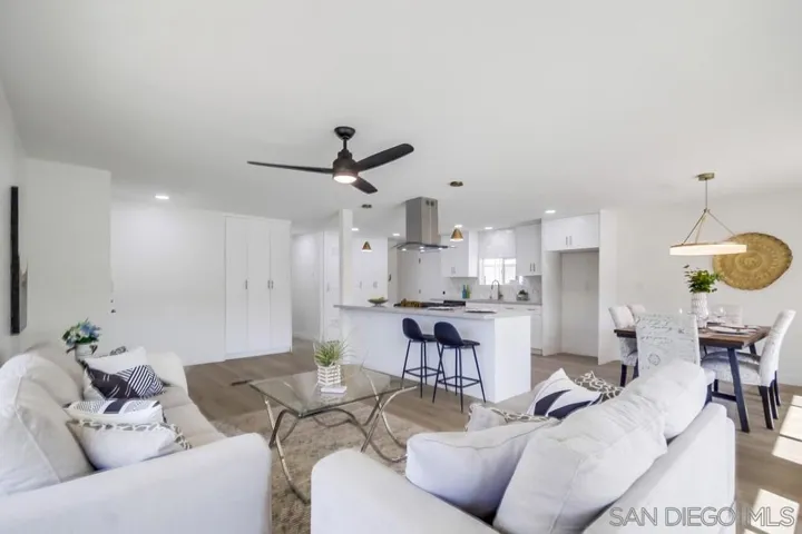 8301 Mission Gorge Rd 301, Santee, California 92071