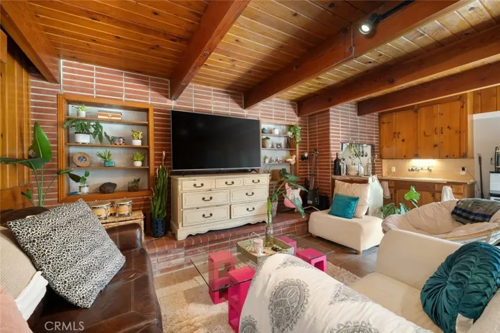 1828 Johnson Avenue, San Luis Obispo, California 93401