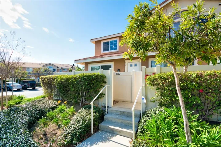 8402 E Arrowhead Way, Anaheim Hills, California 92808