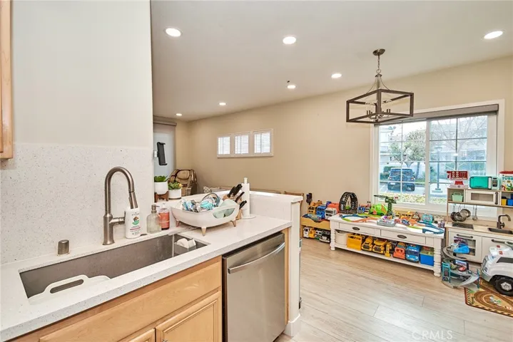 8402 E Arrowhead Way, Anaheim Hills, California 92808