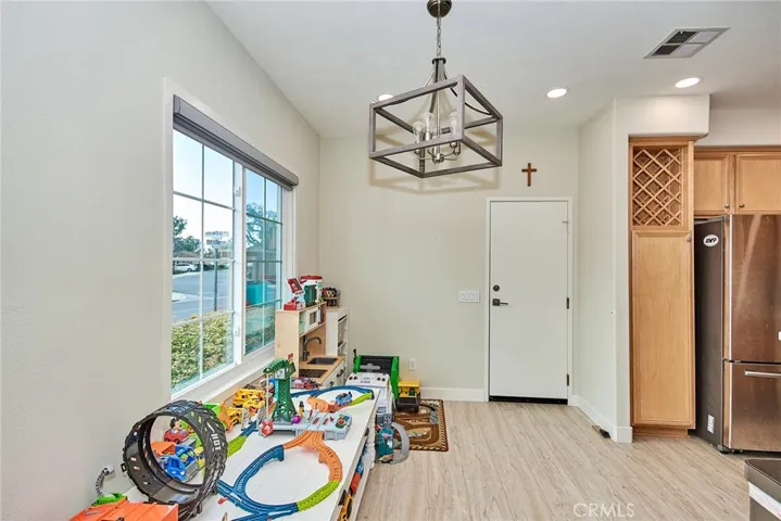 8402 E Arrowhead Way, Anaheim Hills, California 92808