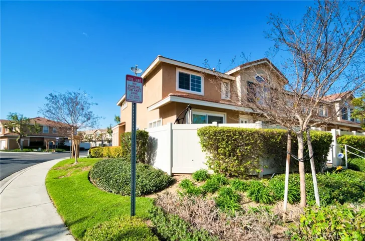 8402 E Arrowhead Way, Anaheim Hills, California 92808