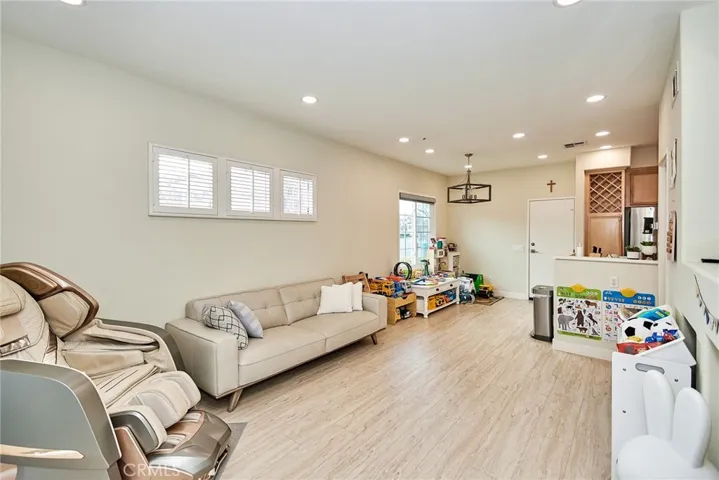 8402 E Arrowhead Way, Anaheim Hills, California 92808