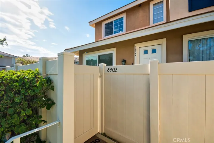 8402 E Arrowhead Way, Anaheim Hills, California 92808