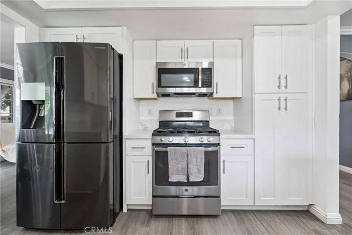 2115 S Benson Avenue, Ontario, California 91762