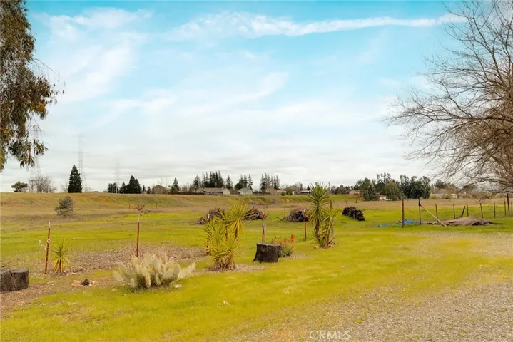 12150 Thunderbird Drive, Red Bluff, California 96080
