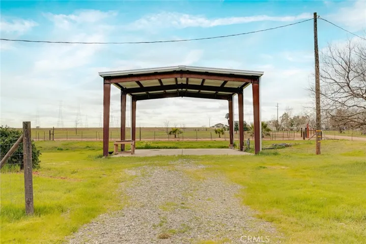 12150 Thunderbird Drive, Red Bluff, California 96080