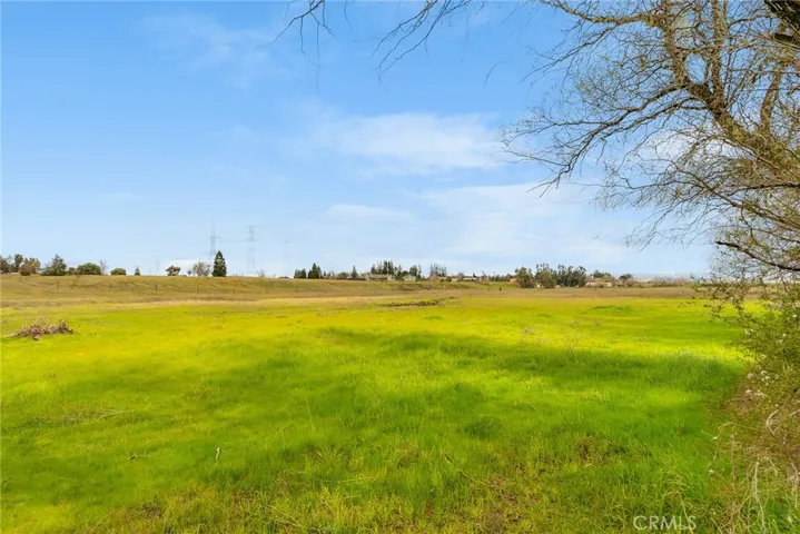 12150 Thunderbird Drive, Red Bluff, California 96080