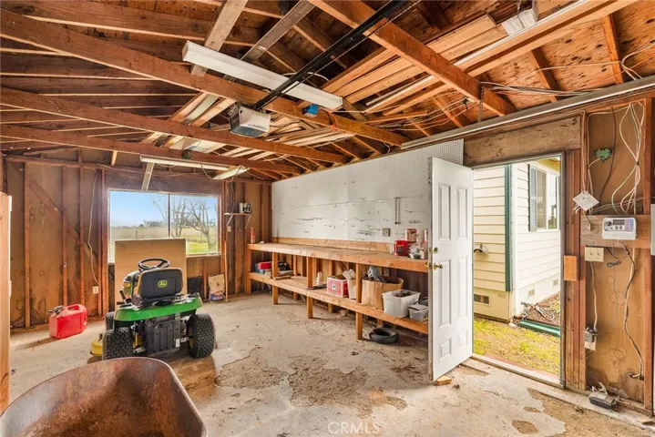 12150 Thunderbird Drive, Red Bluff, California 96080