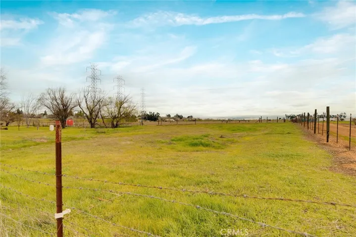 12150 Thunderbird Drive, Red Bluff, California 96080