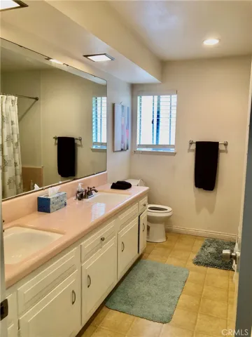 5461 Bonanza Drive, Huntington Beach, California 92649