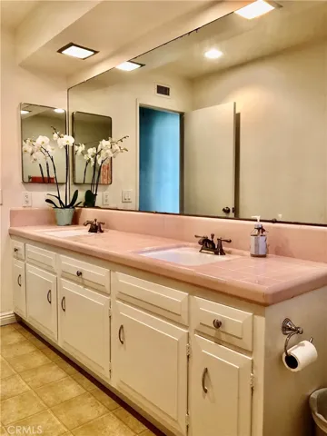 5461 Bonanza Drive, Huntington Beach, California 92649