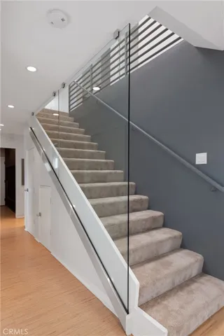 416 6th Street, Manhattan Beach, California 90266