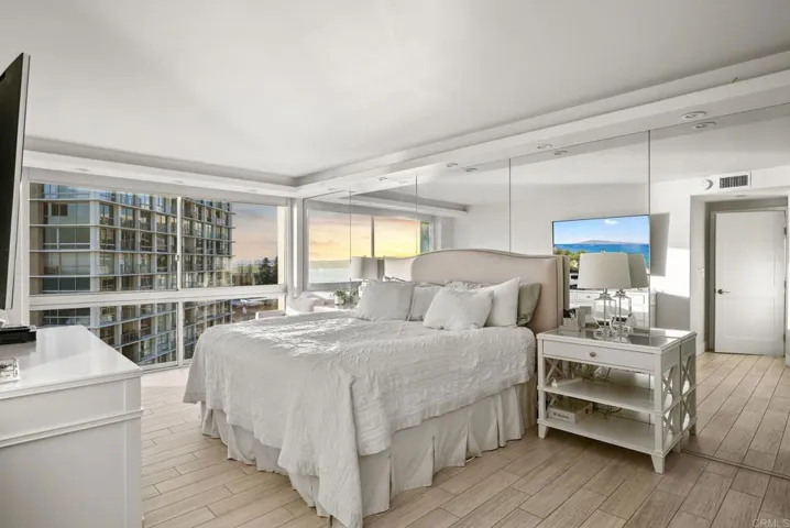 1730 Avenida Del Mundo 1108, Coronado, California 92118