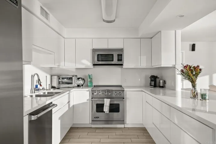 1730 Avenida Del Mundo 1108, Coronado, California 92118