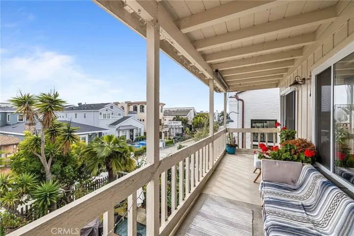 429 10th Street, Manhattan Beach, California 90266