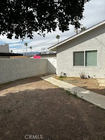 66130 Acoma Avenue B, Desert Hot Springs, California 92240