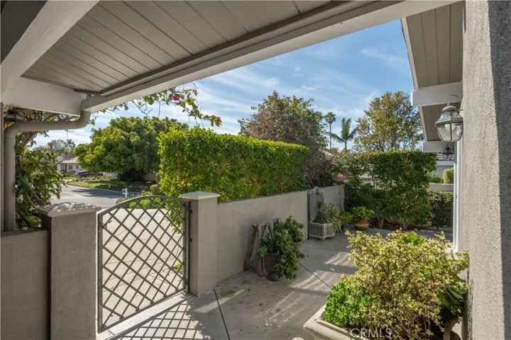 833 Tyburn Road, Palos Verdes Estates, California 90274
