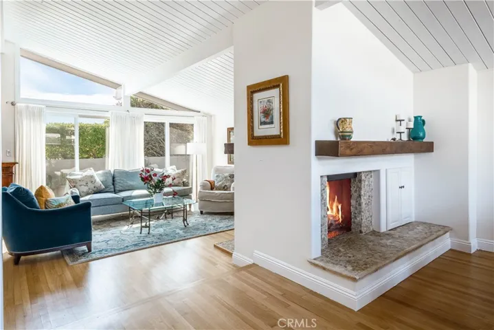 833 Tyburn Road, Palos Verdes Estates, California 90274