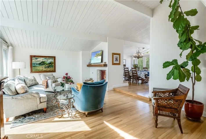 833 Tyburn Road, Palos Verdes Estates, California 90274