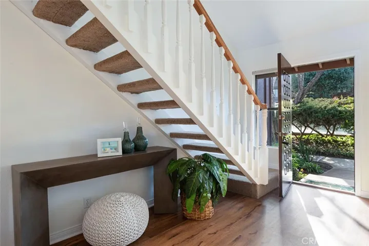 1552 Stonewood Court, San Pedro, California 90732