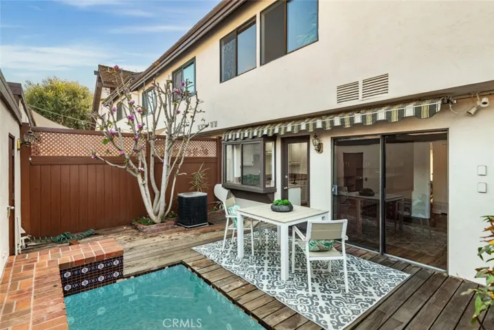 1552 Stonewood Court, San Pedro, California 90732