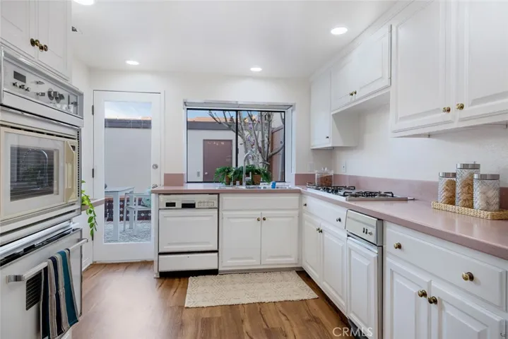 1552 Stonewood Court, San Pedro, California 90732