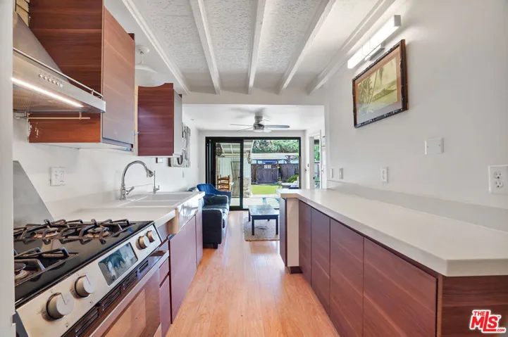 245 Windward Avenue, Venice, California 90291