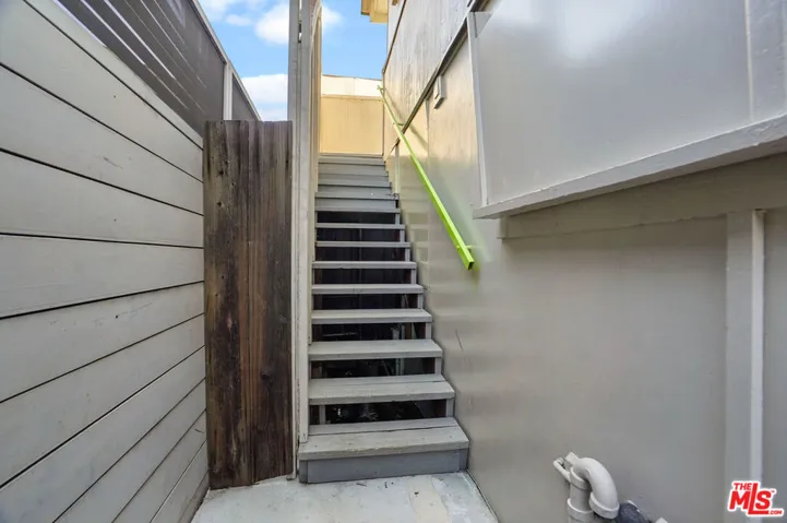 245 Windward Avenue, Venice, California 90291