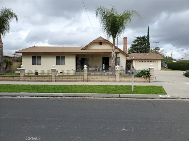 5789 Mountain View Avenue, Riverside, California 92504