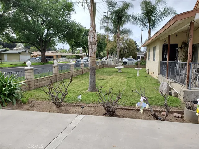 5789 Mountain View Avenue, Riverside, California 92504