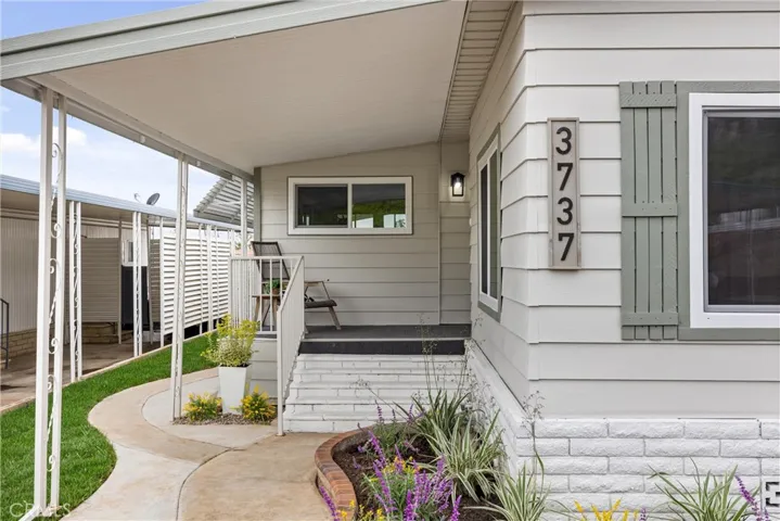 3737 Lake Grove 52, Yorba Linda, California 92886