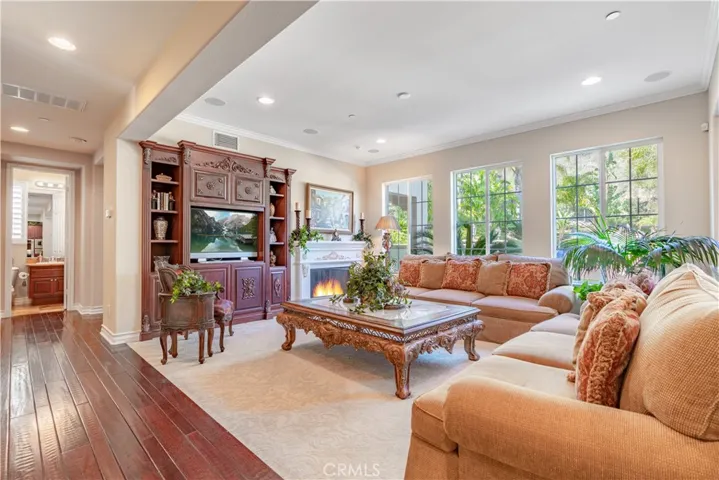 4023 Elderberry Circle, Corona, California 92882