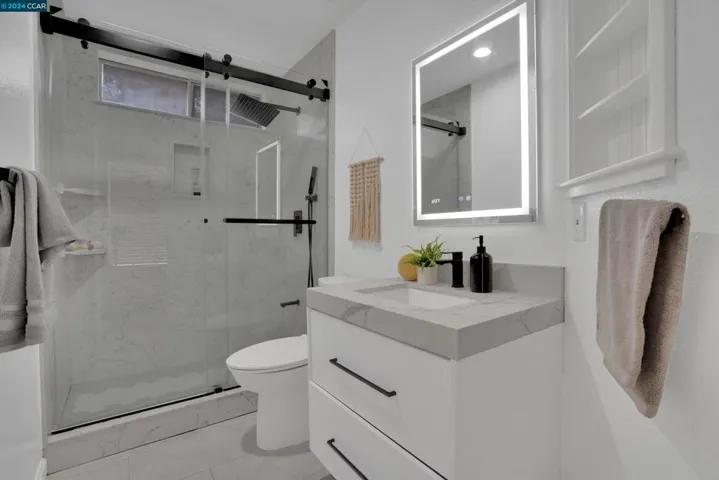 5117 Arroyo, Antioch, California 94509