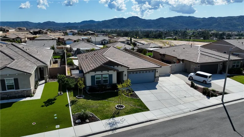 22663 Juliet Way, Wildomar, California 92595