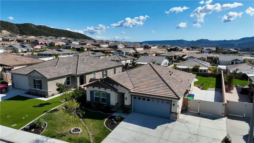22663 Juliet Way, Wildomar, California 92595