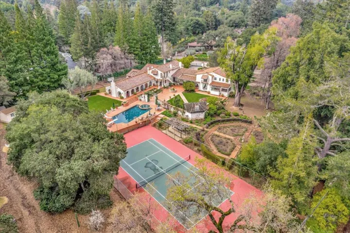 19490 Glen Una Drive, Saratoga, California 95070