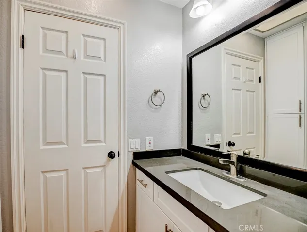26286 Los Viveros B, Mission Viejo, California 92691