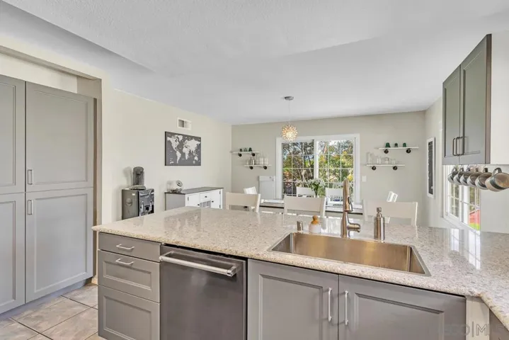 828 Angelus Ave, San Diego, California 92114