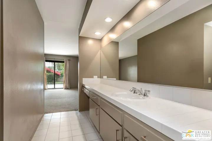 1411 N Sunrise Way 3, Palm Springs, California 92262