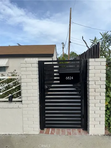 6824 Lubao Avenue, Winnetka, California 91306