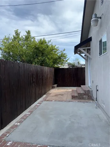 6824 Lubao Avenue, Winnetka, California 91306