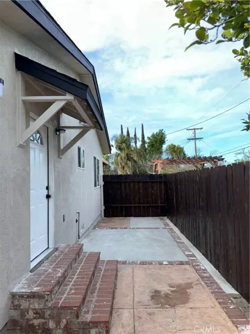 6824 Lubao Avenue, Winnetka, California 91306